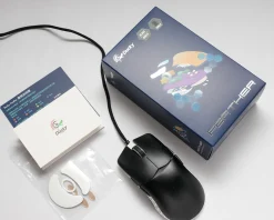 Ducky Mice & Accessories|Feather Black & White Ultralight Gaming Mouse - Omron 60M Micro