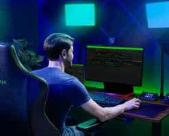 Razer Headphones|Headsets & Audio|Moray Ergonomic In-Ear Monitor - Black